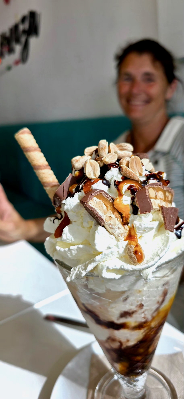 Etwas zu viel Eis